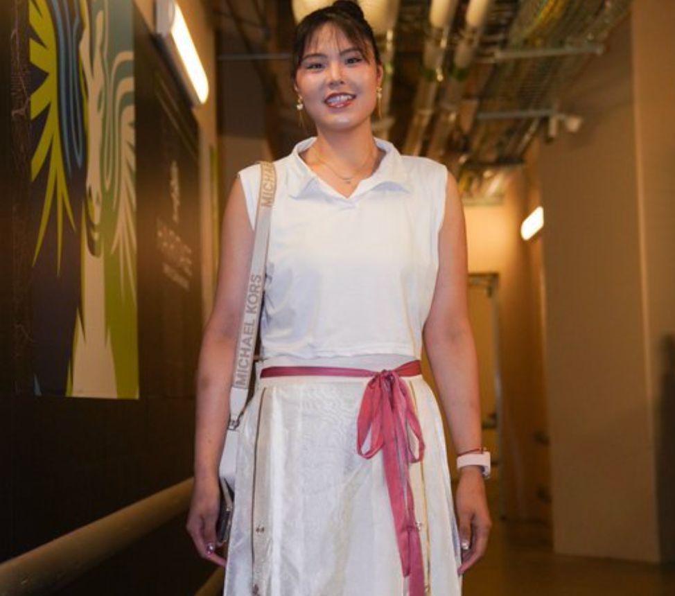 WNBA球, 出战火花的