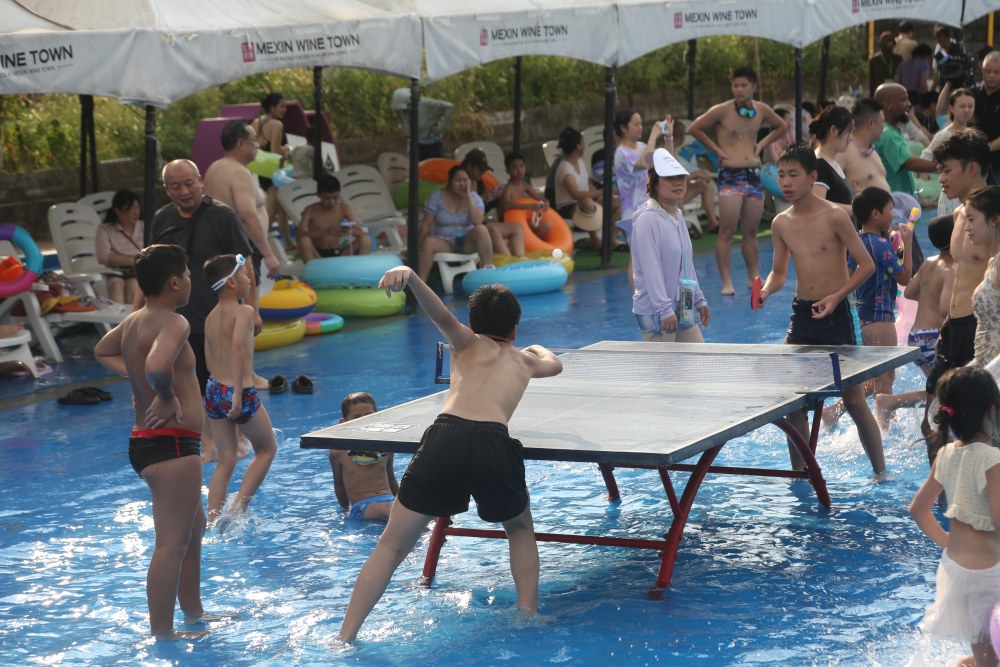 受访单位供, alt