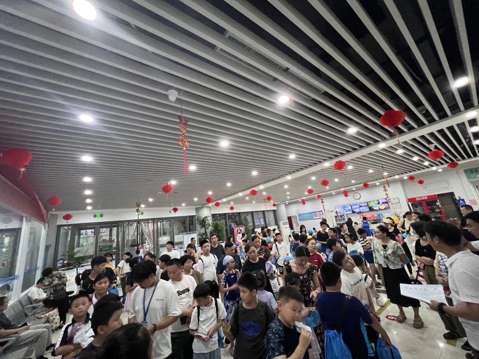 bt, inews, 大家或舒展