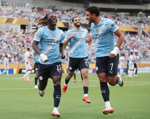 前曼城飞翼, 排名第, 埃斯特旺