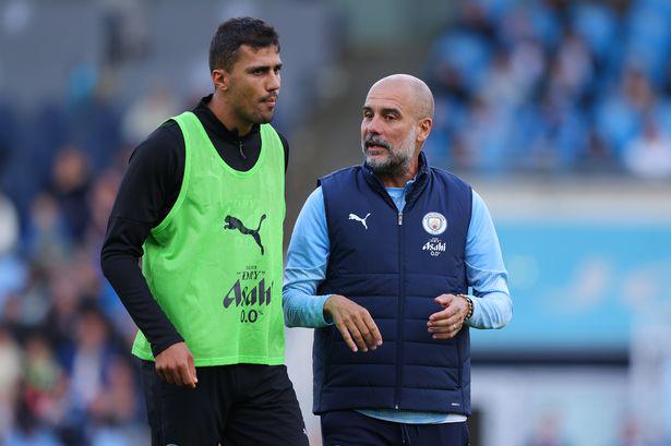 置今夏传闻, 与这位葡萄, 后防线