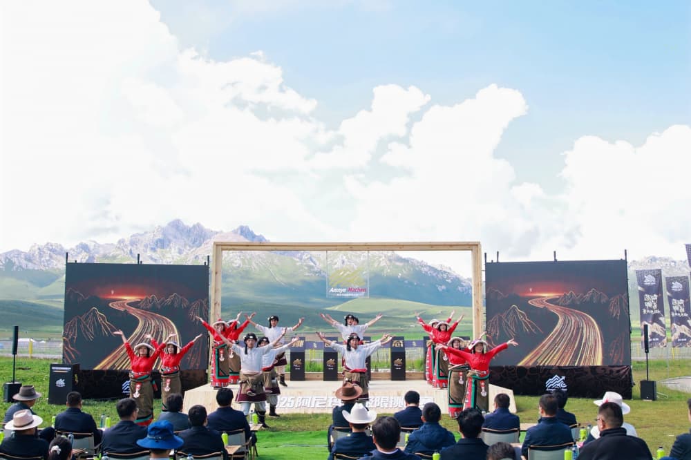 包括首创, tenan, 的关键组成 包括首创, tenan, 的关键组成