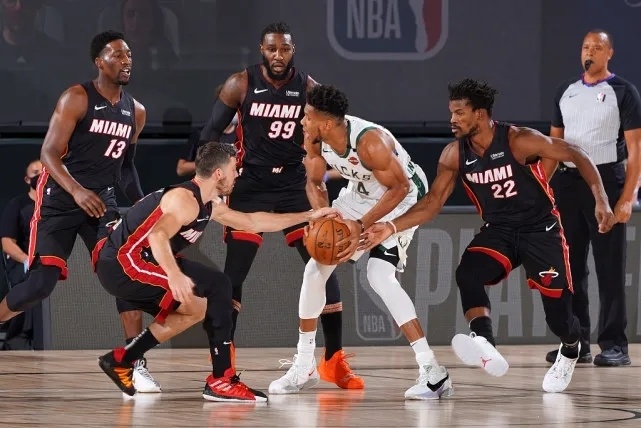 热火字母哥, 希罗