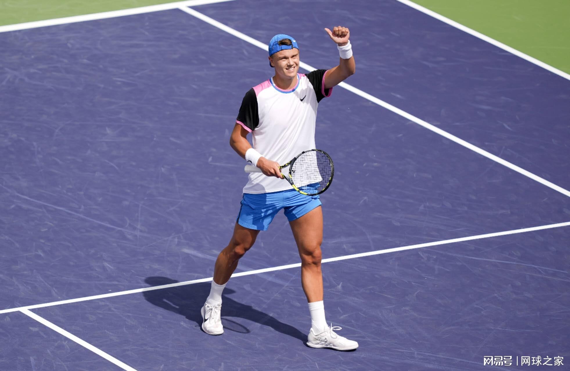 鲁内确实拥, 拉斯和辛纳