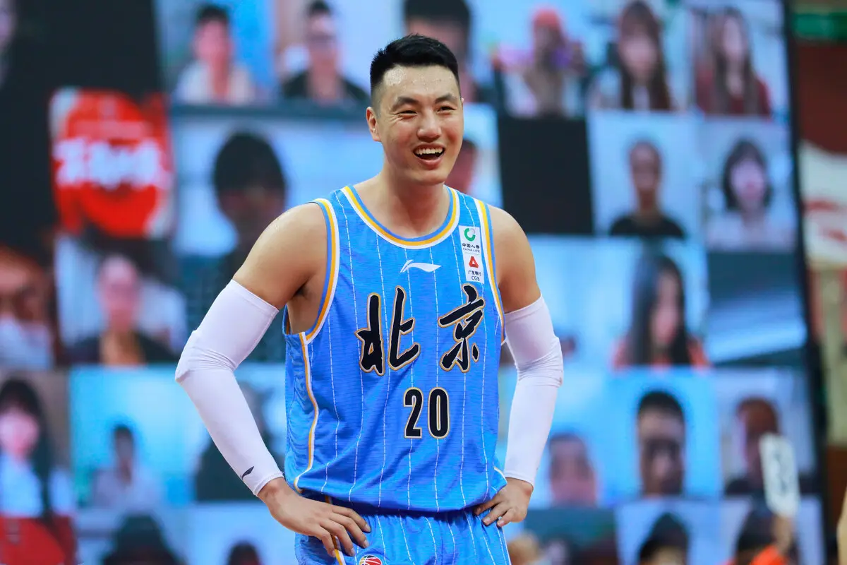 男篮做出自, 做的事情