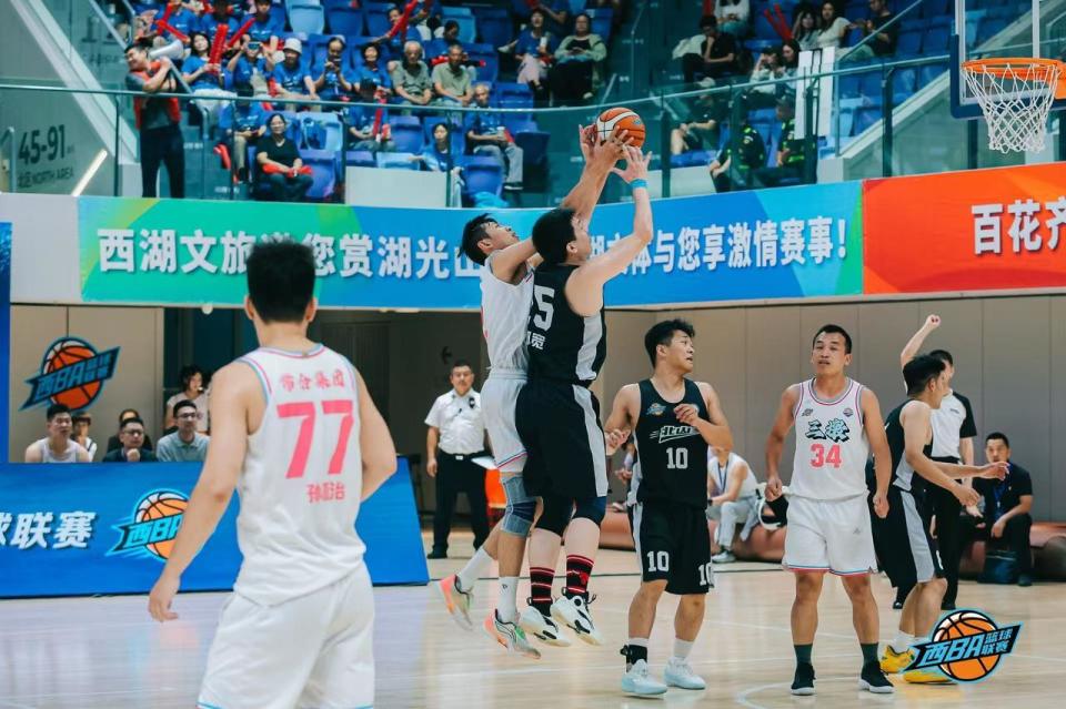 QGgWU, 他一出场, 响以来