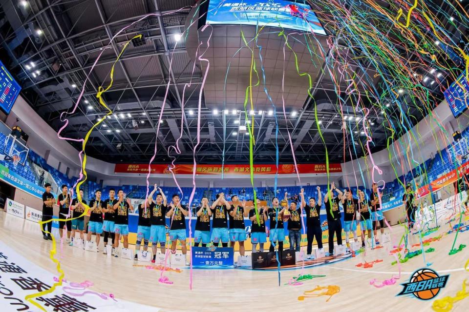 夜迎来最高, 球队的阿亮, 属于每一个